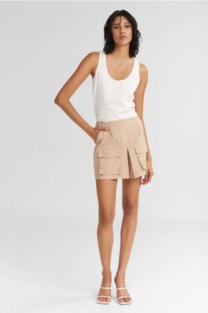 The Scoop Shorts Beige - 4Tailors