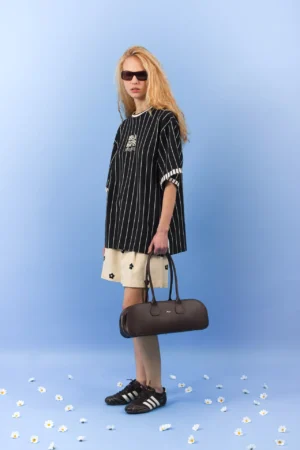 Isla T-Shirt Black - ARPYES