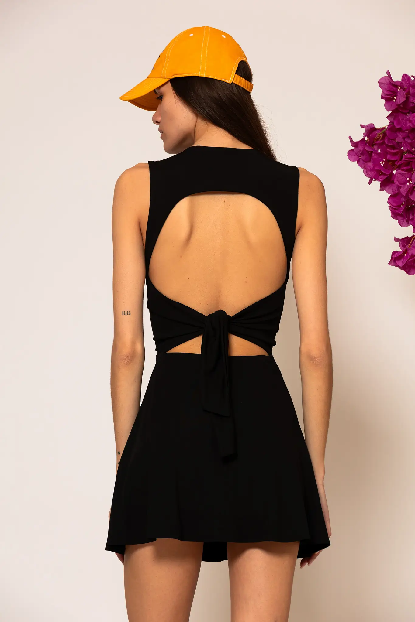 Dress with Shorts inside - Less Sonder Feeling - Image 2