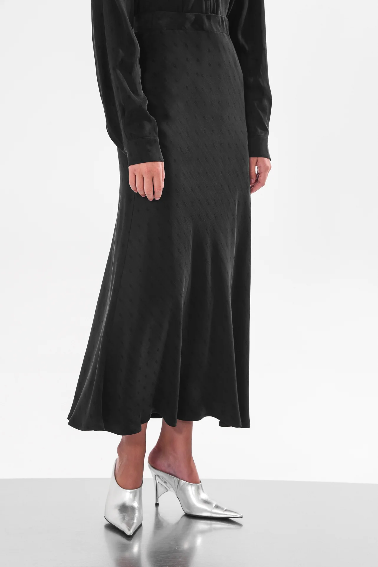 KOI SKIRT BLACK - ARPYES - Image 2