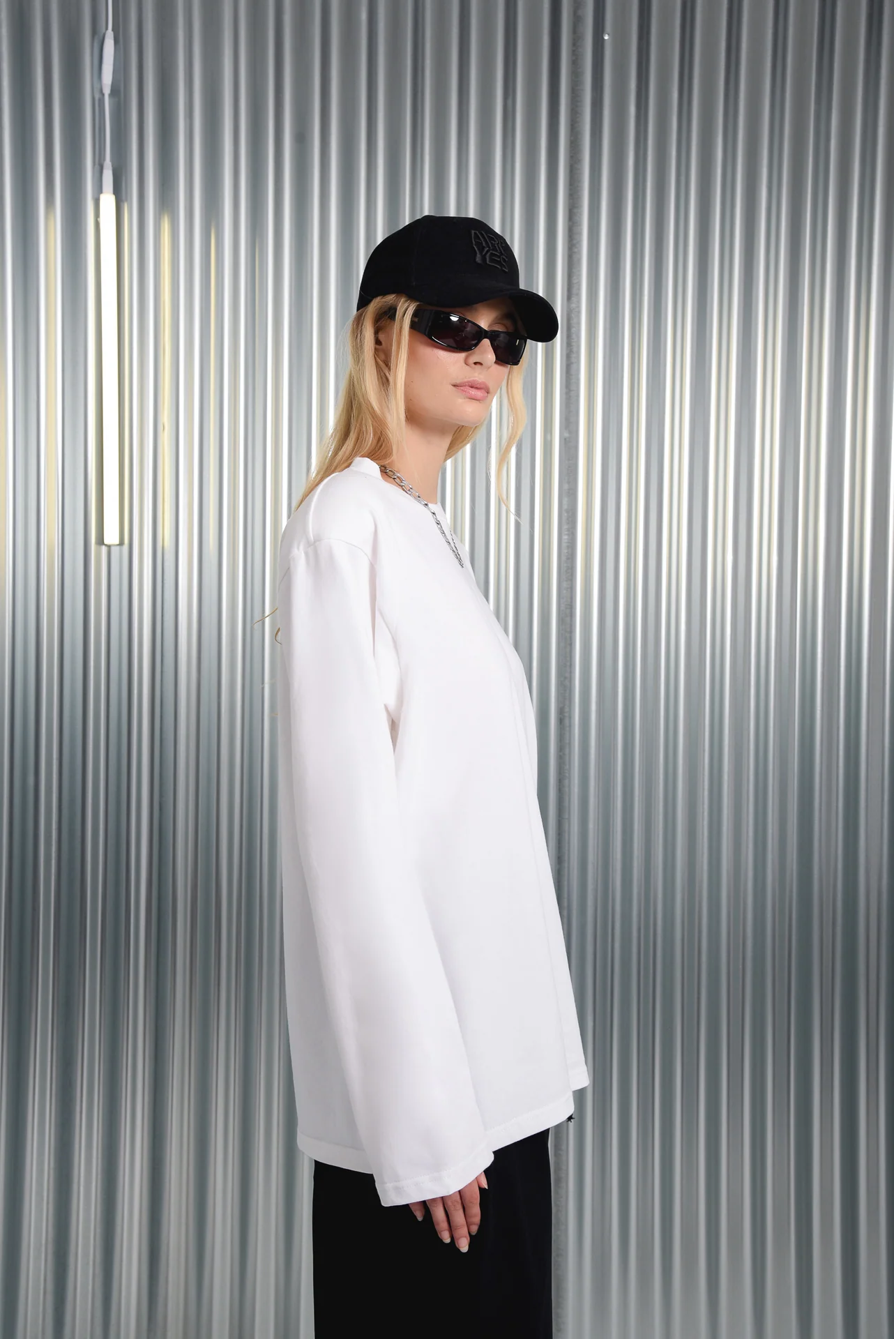 Yoru Blouse White - ARPYES - Image 2