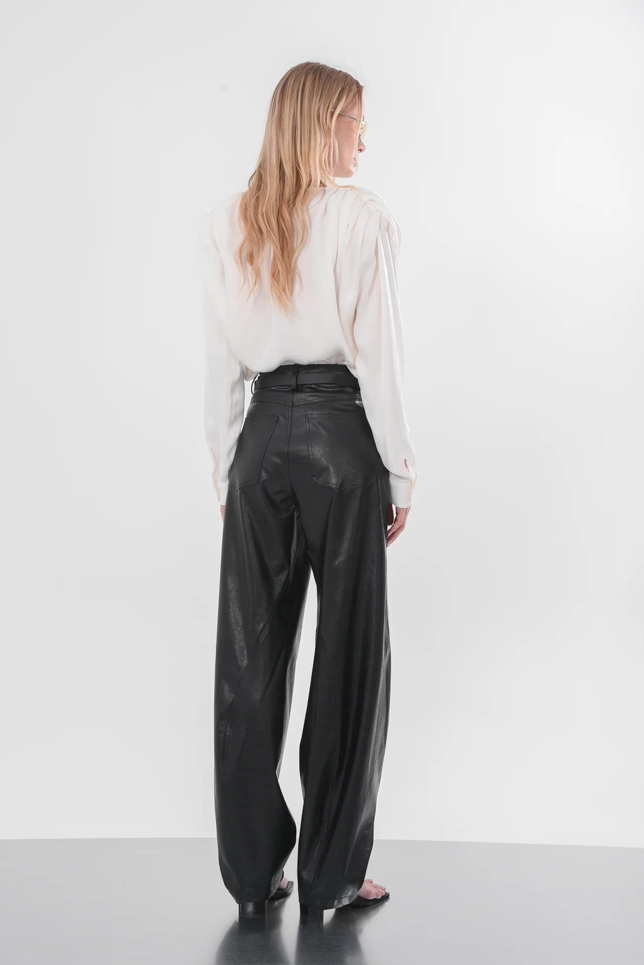 Hebi Pants Black - ARPYES - Image 4