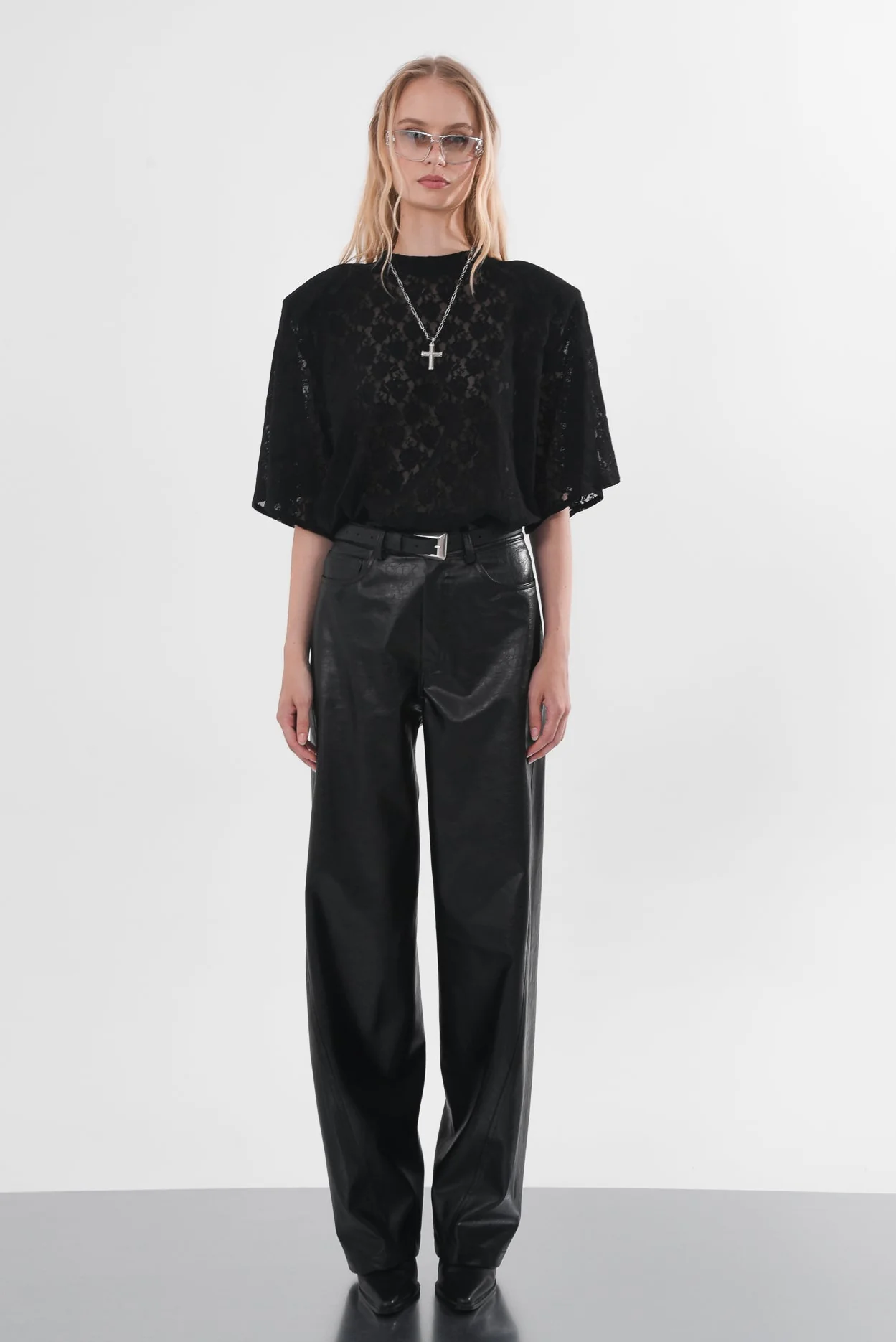 Hebi Pants Black - ARPYES
