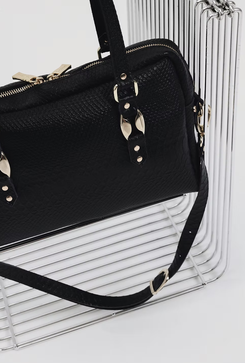 "Sensation" shoulder bag - Individual Art Leather - Image 3