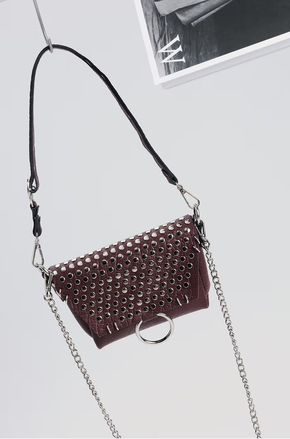 "Rosemary" shoulder bag, cherry - Individual Art Leather - Image 3