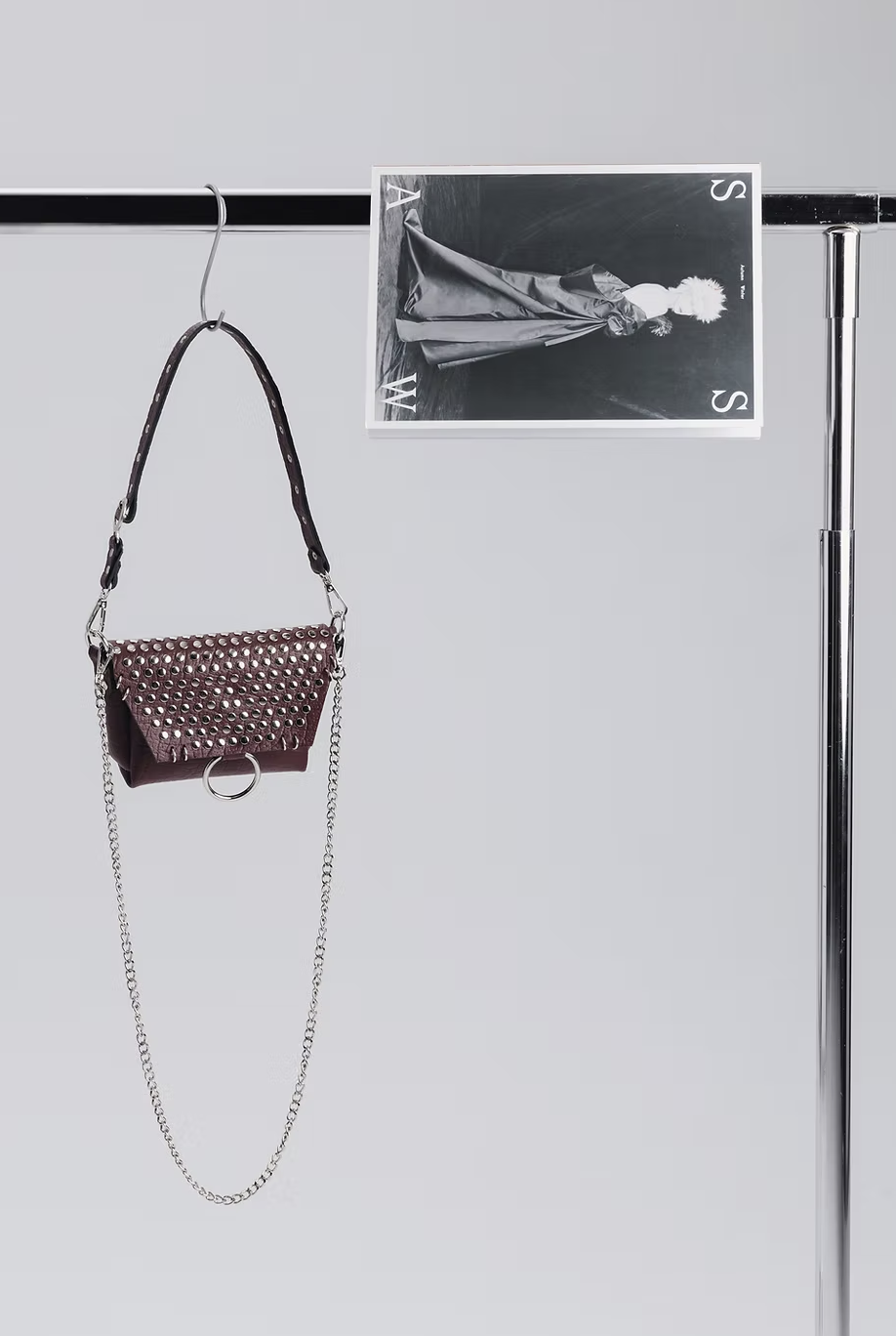"Rosemary" shoulder bag, cherry - Individual Art Leather - Image 4
