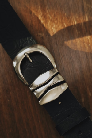 "Love over gold" leather belt - Individual Art Leather