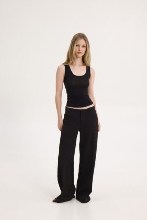 Tyra Low Waisted Pants Black - SUNSETGO