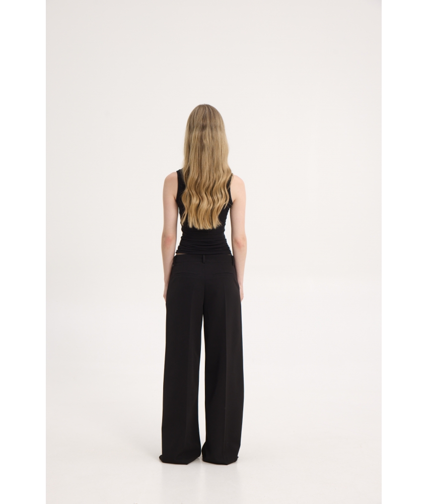 Tyra Low Waisted Pants Black - SUNSETGO - Image 3